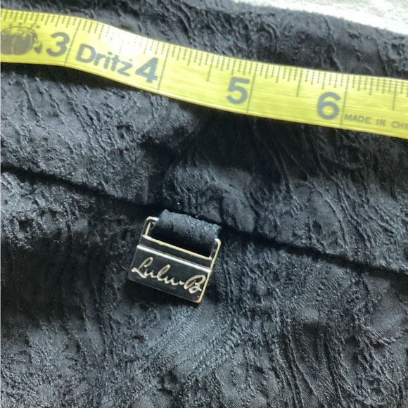 Lulu B textured pants - Picture 7 of 9